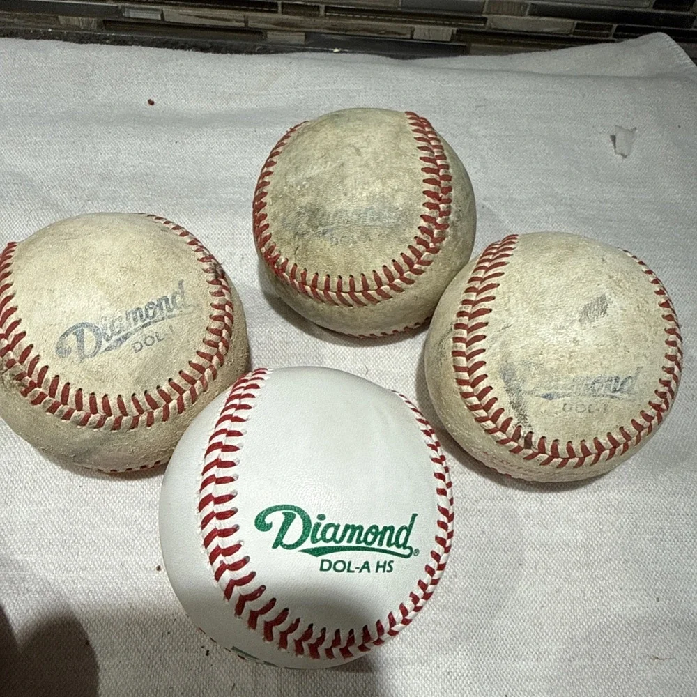 Lot Of 15 Baseballs & 1 Softball Diamond (4) Rawlings Worth Wilson Unbranded Vtg
